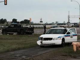 Crash and pursuit involving Saskatoon police cruisers redirects traffic